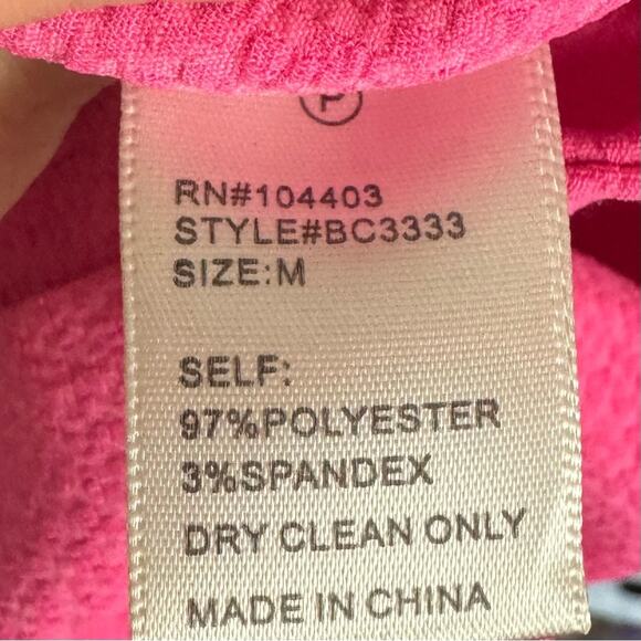 J.O.A. Revolve Cropped Hot Pink Open Back Halter Top Size Medium - Picture 7 of 7
